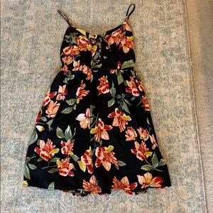🌱 3 FOR $18 🌱 floral dress